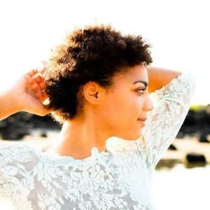 Meet your Posher, Roxanne